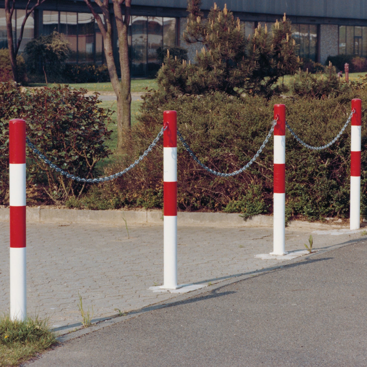 PARAT B Herausnehmbarer Pfosten 76 mm Ø (Zum Einbetonieren)