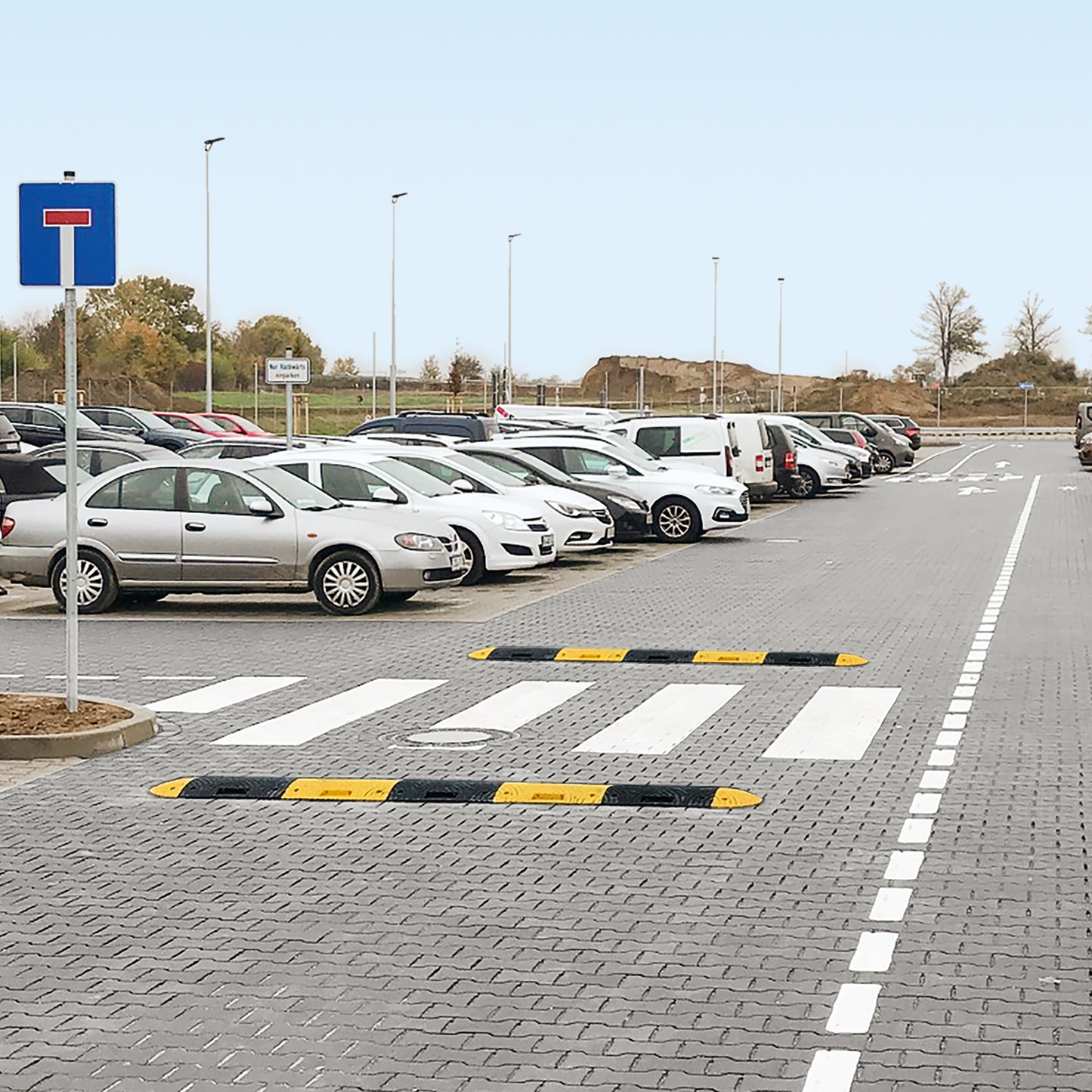 TOPSTOP Fahrbahnschwelle aus Recycling