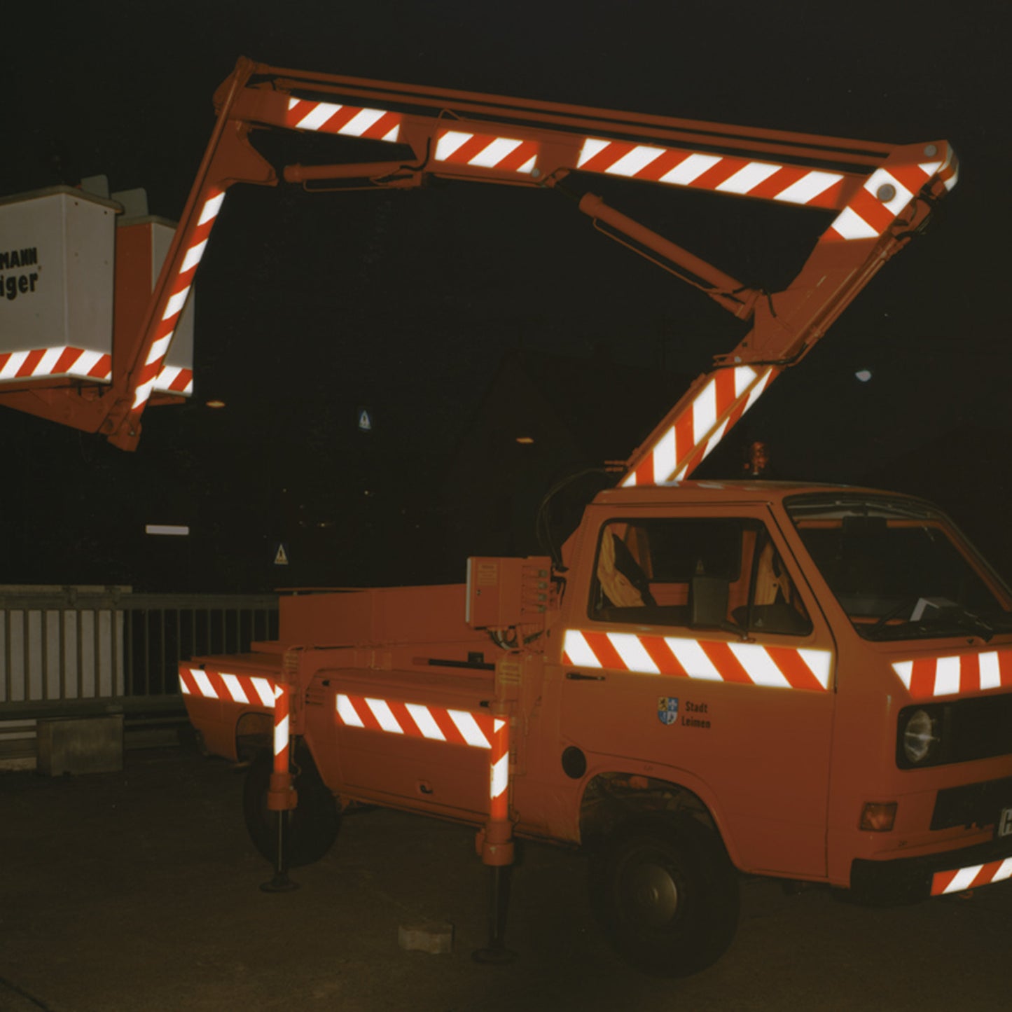 MORION Warnmarkierung nach DIN 30 710