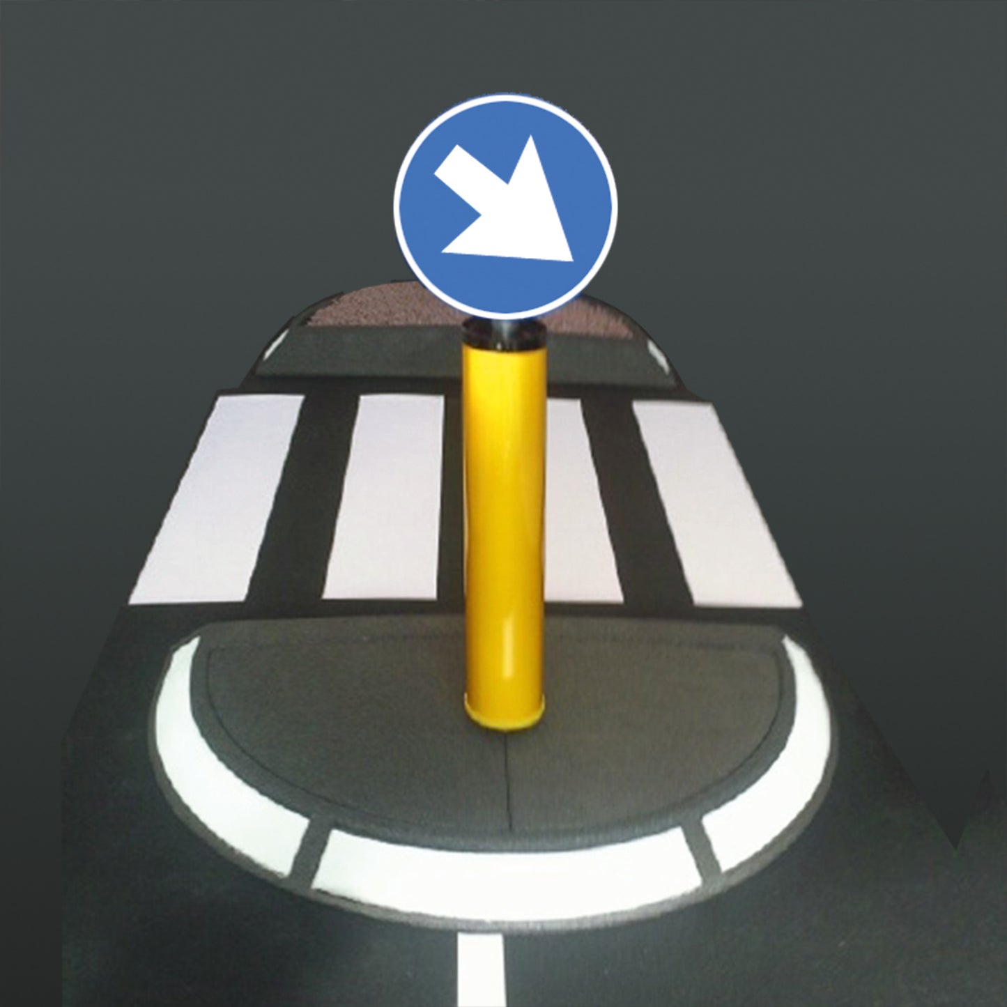 GAMMA Verkehrsinsel